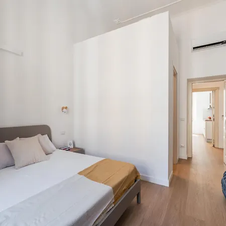 דירה The Rent - Bright Two-bedroom Between Prati And San Pietro רומא