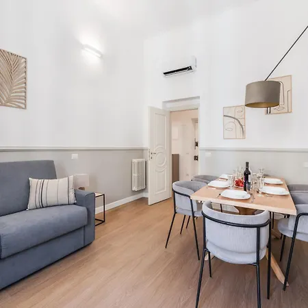 The Rent - Bright Two-bedroom Between Prati And San Pietro רומא